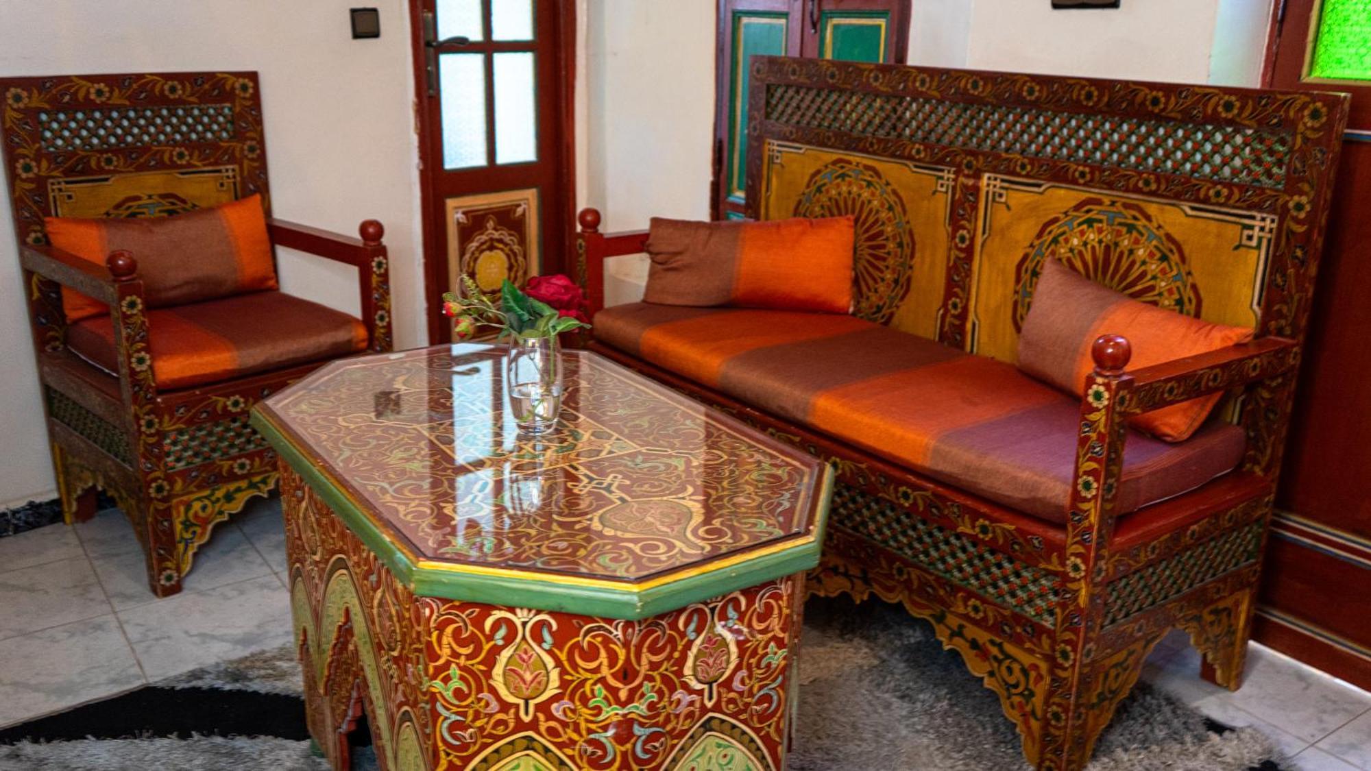 Riad Dar El Ouedghiri Fes Exterior photo